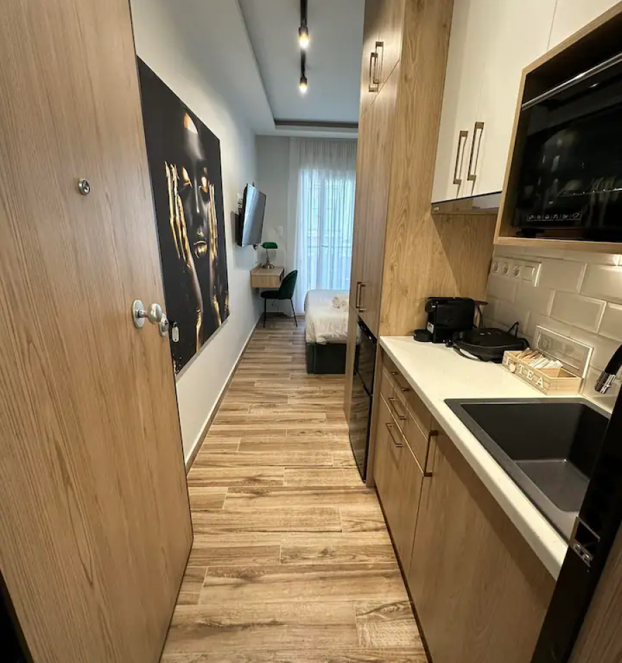 7c4de6f5-c363-4961-8645-da028ebb07a3 1